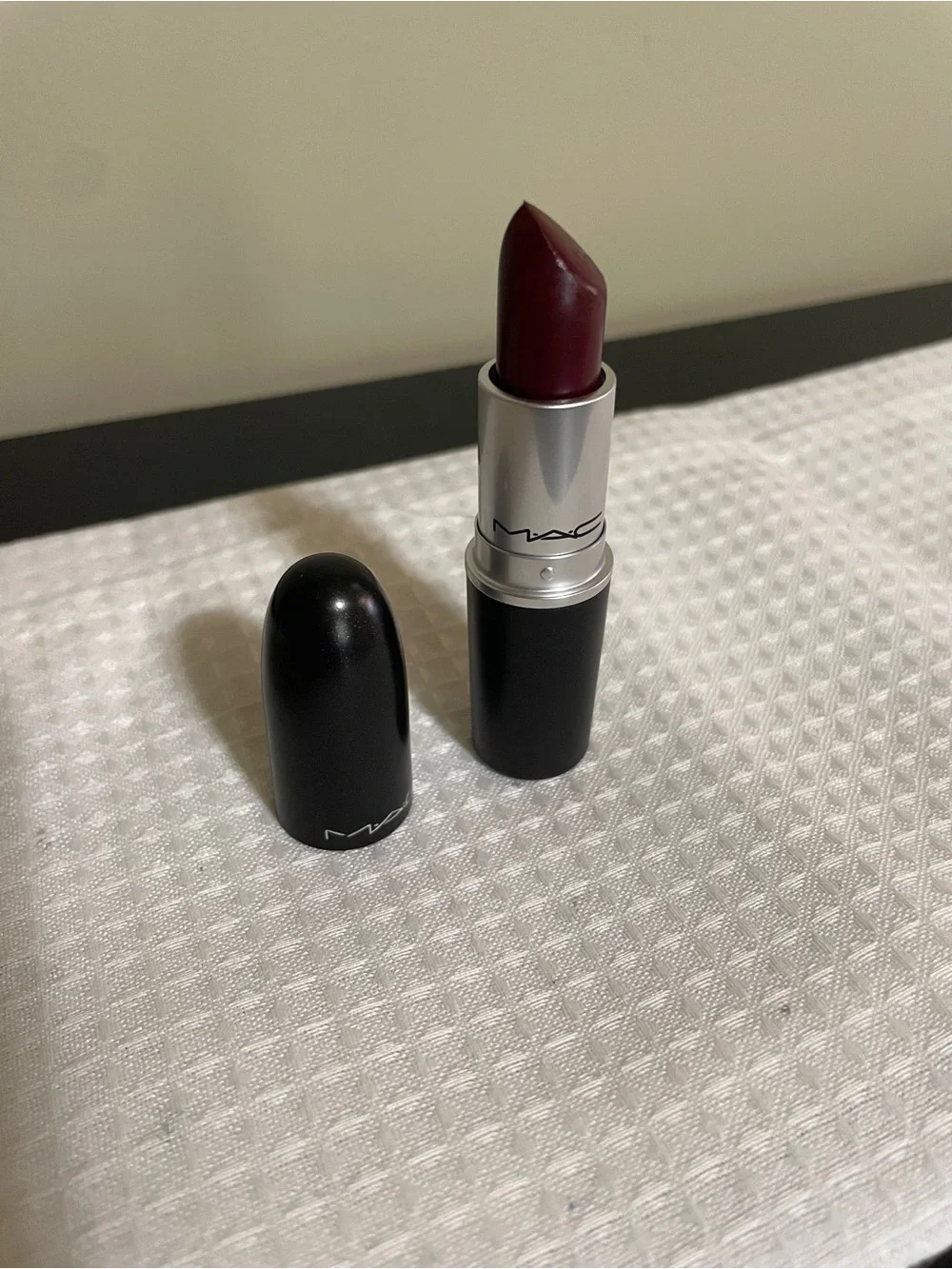 MAC Cosmetics Cream Sheen Hang Up A61